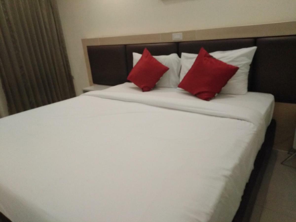 Taragrand Donmuang Airport Hotel Ban Rangsit المظهر الخارجي الصورة